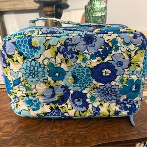 Vera Bradley Floral Quilted cosmetic Bag